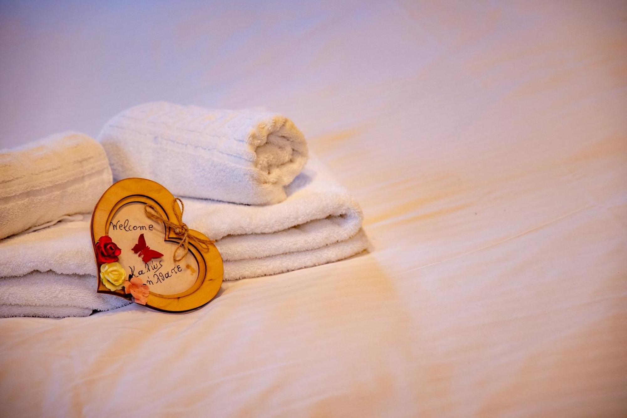 Arktouros Hotel Монодендри Екстериор снимка