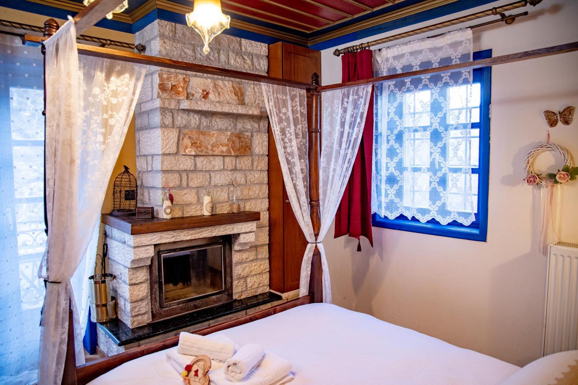 Arktouros Hotel Монодендри Екстериор снимка