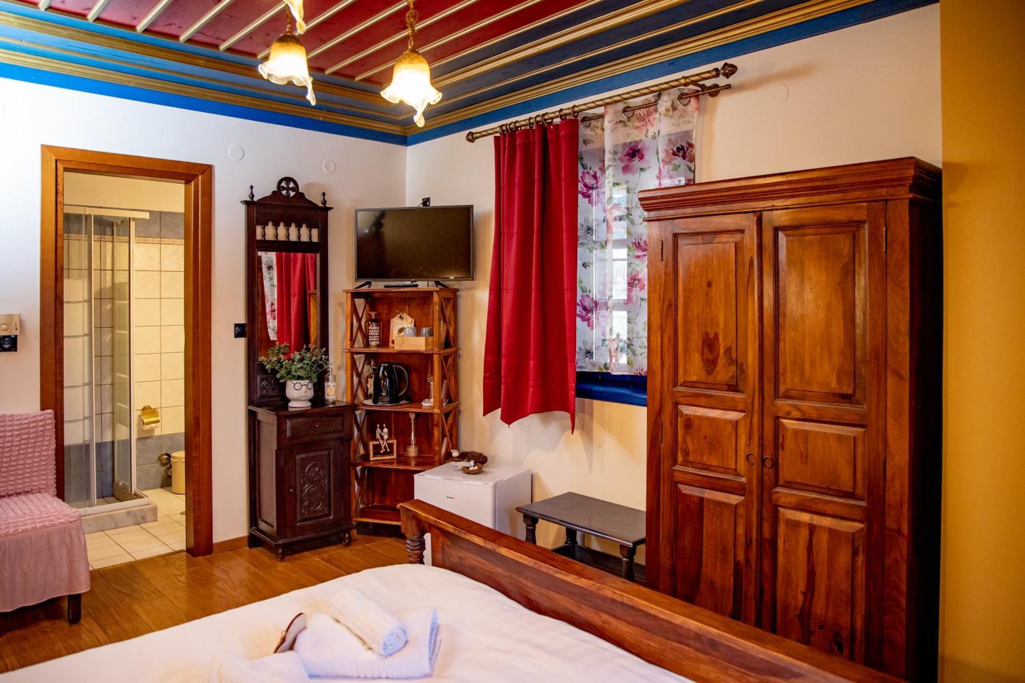 Arktouros Hotel Монодендри Екстериор снимка