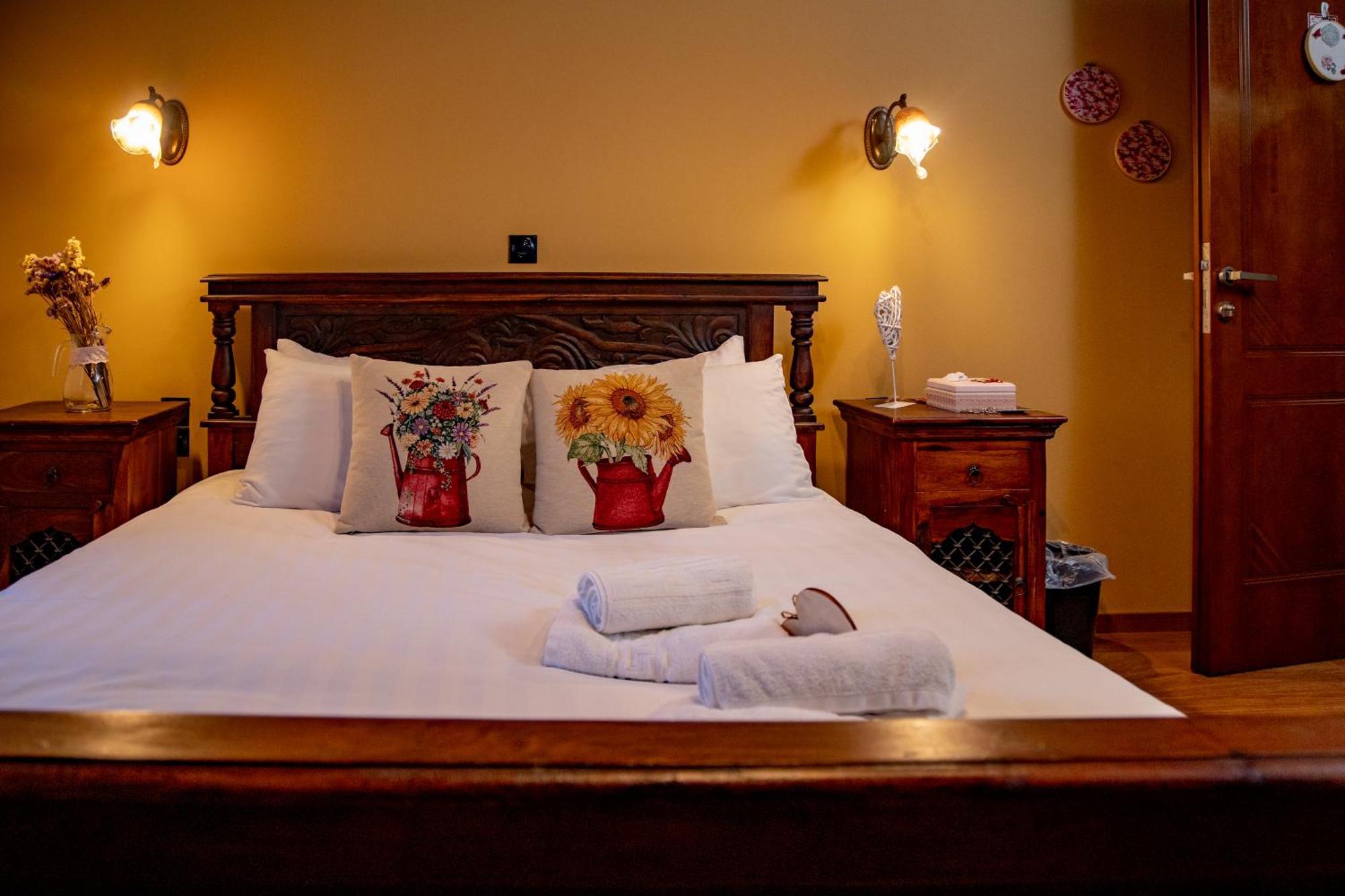 Arktouros Hotel Монодендри Екстериор снимка