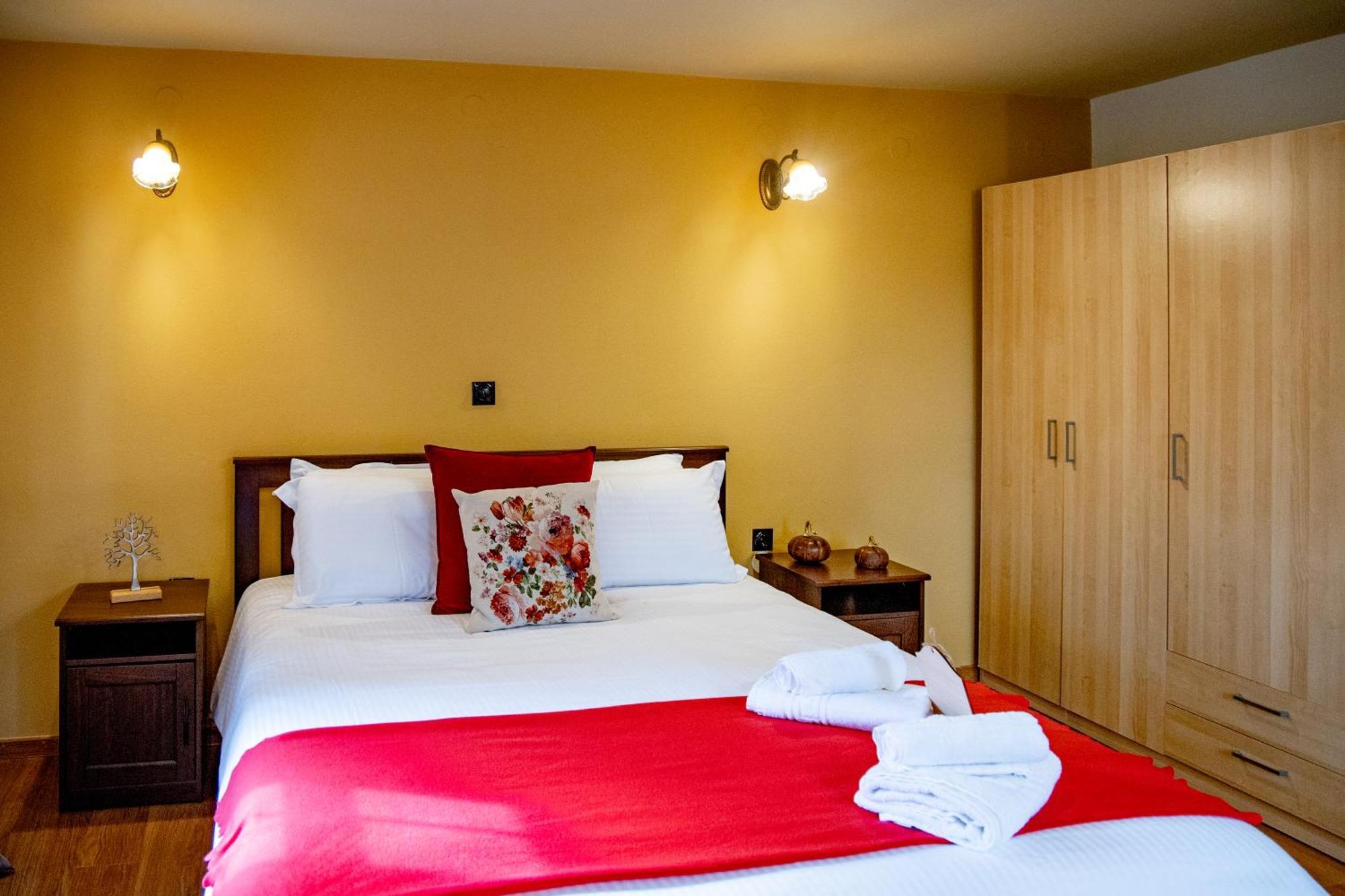 Arktouros Hotel Монодендри Екстериор снимка