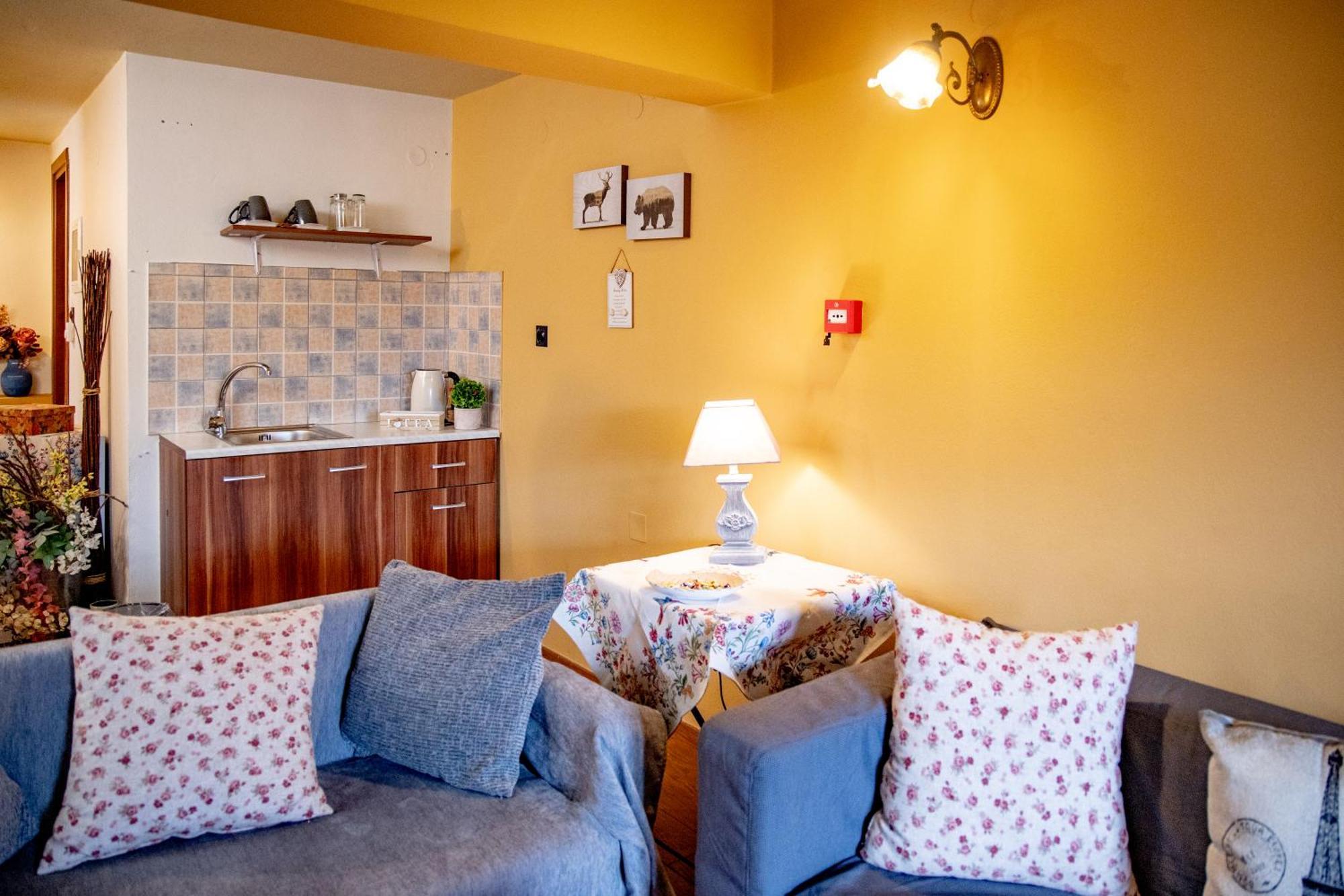 Arktouros Hotel Монодендри Екстериор снимка