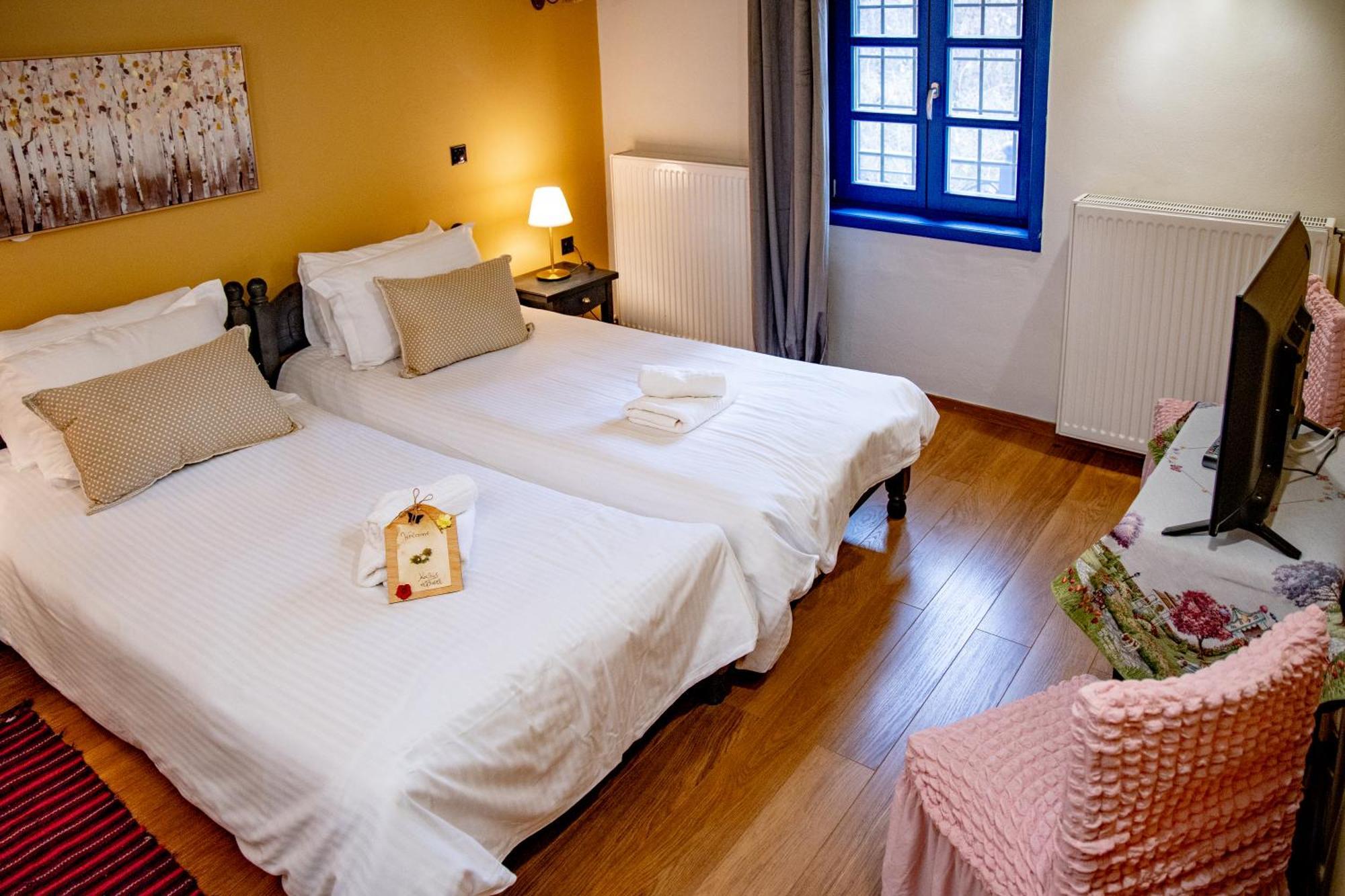 Arktouros Hotel Монодендри Екстериор снимка