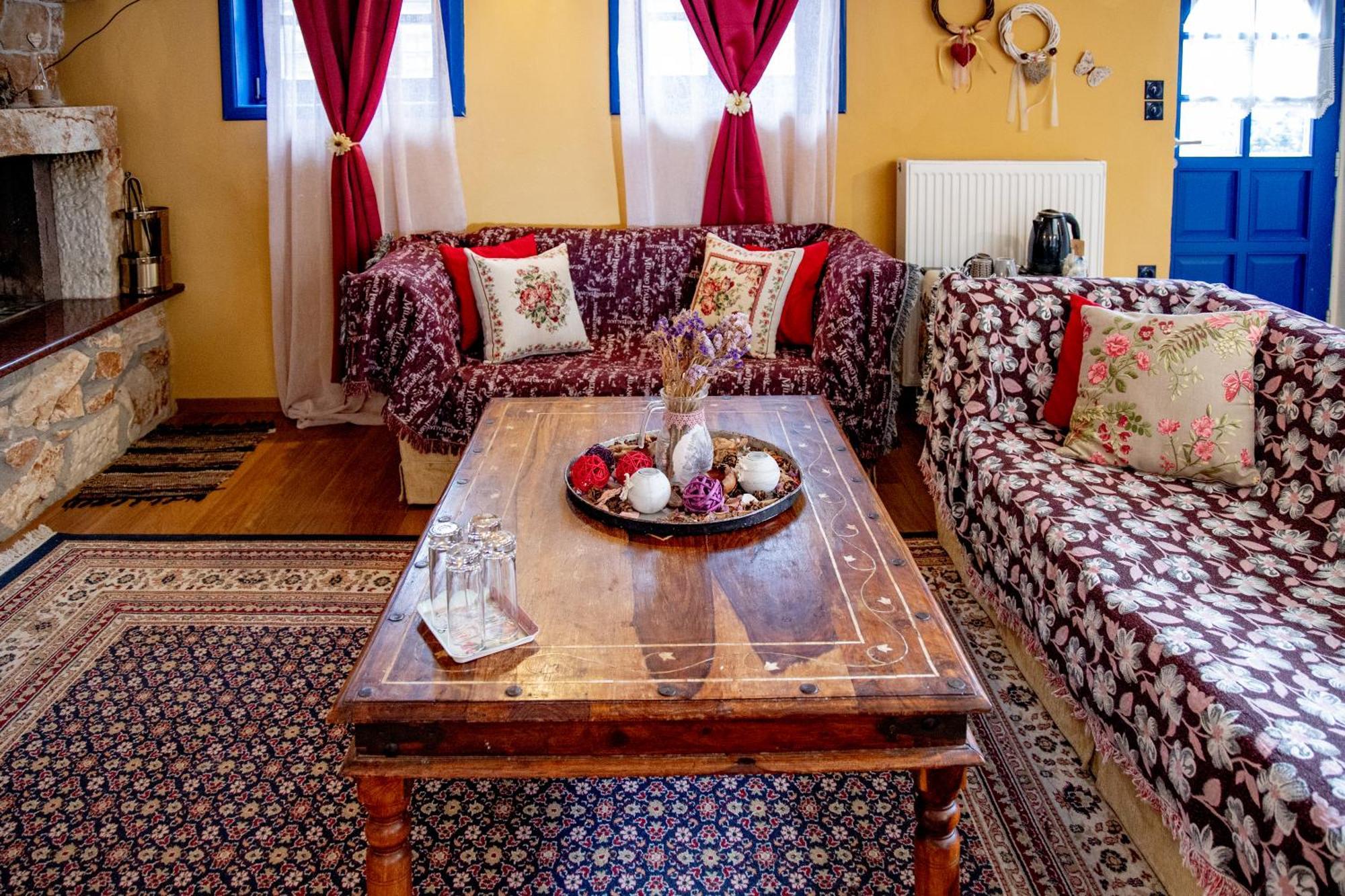 Arktouros Hotel Монодендри Екстериор снимка
